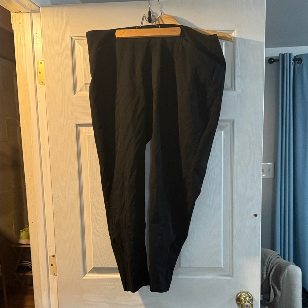 Old Navy Women's Black Trousers
